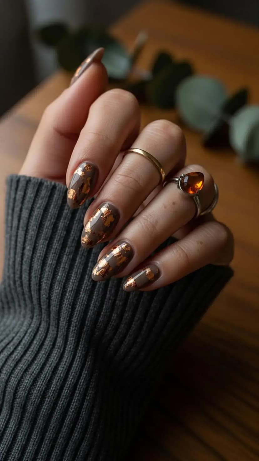 Metallic Autumn Leaf Nails
