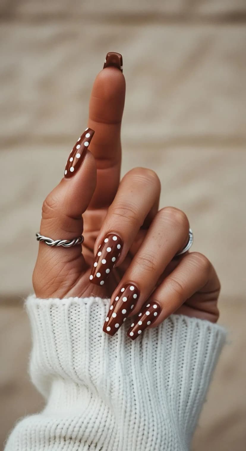 Rich Chocolate Polka Dot + Creamy White