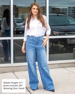 Wide Leg High Waisted Jeans